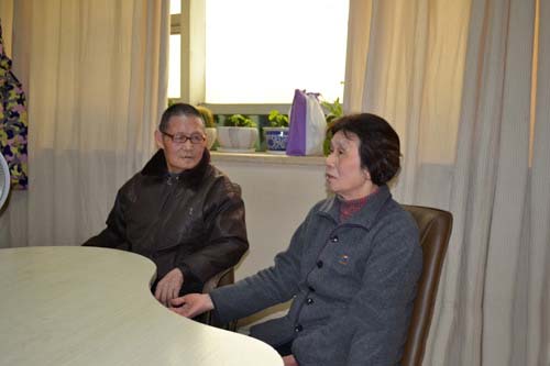胡爹爹和梁婆婆合影